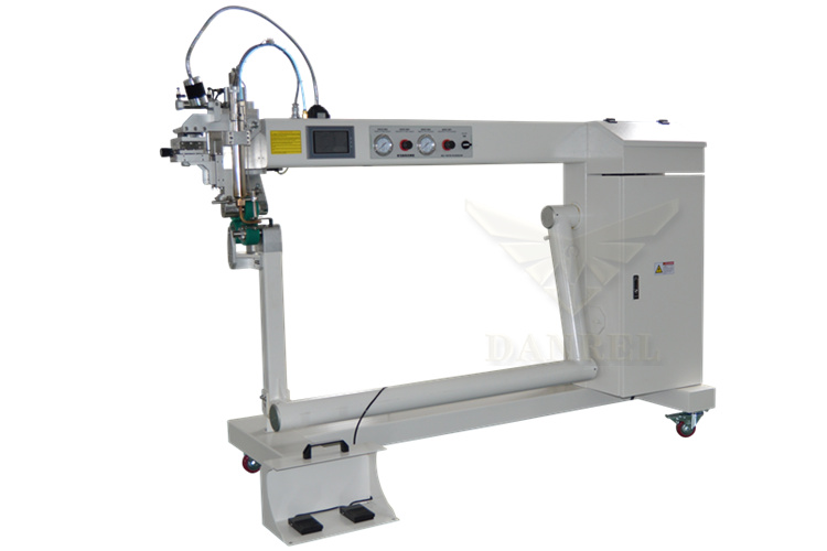 China Supplier DR-T300D Dual Arms Hot Air & Hot Wedge PE Tarpaulin Welding Machine with Fabric Pullers