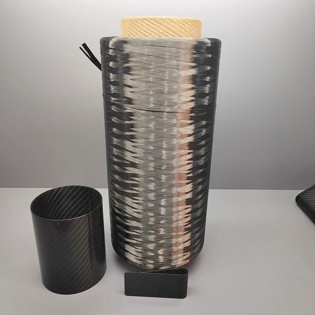T700 Filament Carbon Fiber Roving Raw Material Carbon Fiber Yarn
