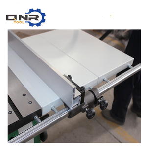 Scie de table portable OEM, coupe de contreplaqué, travail du <span class=keywords><strong>bois</strong></span>, <span class=keywords><strong>planche</strong></span> de chine bon marché, machines de scie <span class=keywords><strong>à</strong></span> <span class=keywords><strong>bois</strong></span>, table coulissante - Product Image 3