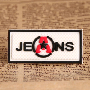 Étiquette en caoutchouc PVC adhésive personnalisée, logo en relief 3D, patch pour vêtements, sacs, sièges de voiture et accessoires - Product Image 2