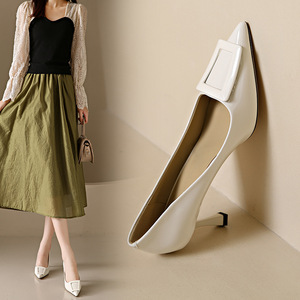 Nuove <span class=keywords><strong>Scarpe</strong></span> da <span class=keywords><strong>Donna</strong></span> <span class=keywords><strong>con</strong></span> <span class=keywords><strong>Tacco</strong></span> 7cm, Design Trendy 2026, Leggere e Eleganti per Ufficio e Feste - Product Image 4