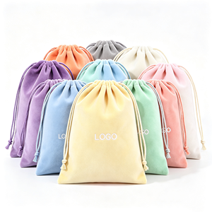 Pochette en velours avec cordon de serrage personnalisable, vente en gros, sac à bijoux en velours, pochette de rangement cosmétique, pochette cadeau pour petits gadgets - Product Image 4