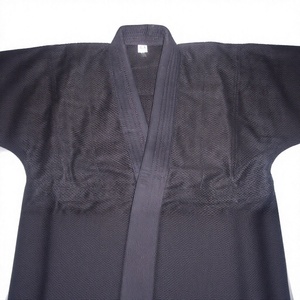 Kimono de Jiu Jitsu Blanco Profesional de Primera Marca / Kimono de BJJ / Kimono de Jiu Jitsu Brasileño Personalizado para Hombre, Uniforme de Jiu Jitsu Brasileño - Product Image 1
