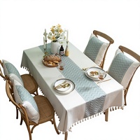 Nappe rectangulaire en lin Pengcen Chine pour salle à manger/fêtes, décoration de table 140x220 cm, bord à pompons, vert et blanc