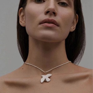 Collana Vintage con Perle, Ramo d'Ulivo e Colomba della <span class=keywords><strong>Pace</strong></span> Bianca, Accessori di Gioielleria per Donne - Product Image 3