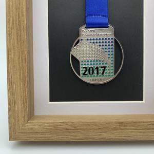 定制马拉松奖牌OEM ODM定制木制框架纪念品奖牌 - Product Image 4