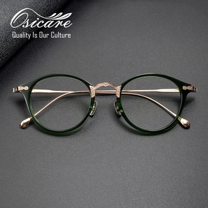 Gafas Ópticas de Lujo con Montura de Acetato de Titanio Verde Mixto para Mujer - Product Image 2
