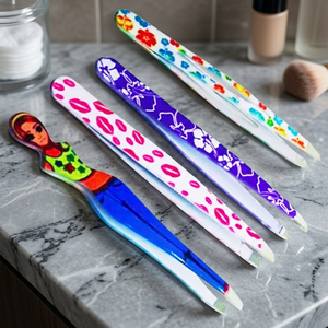 Pinzas para Cejas ASAP Funky Neon de Acero Inoxidable, Herramienta de Depilación de Precisión con Punta Inclinada para Rostro y Cejas - Product Image 2