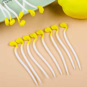 Simulation transfrontalière de légumes artificiels germes de soja ornement extensible décompression légume pour outil de fête - Product Image 6