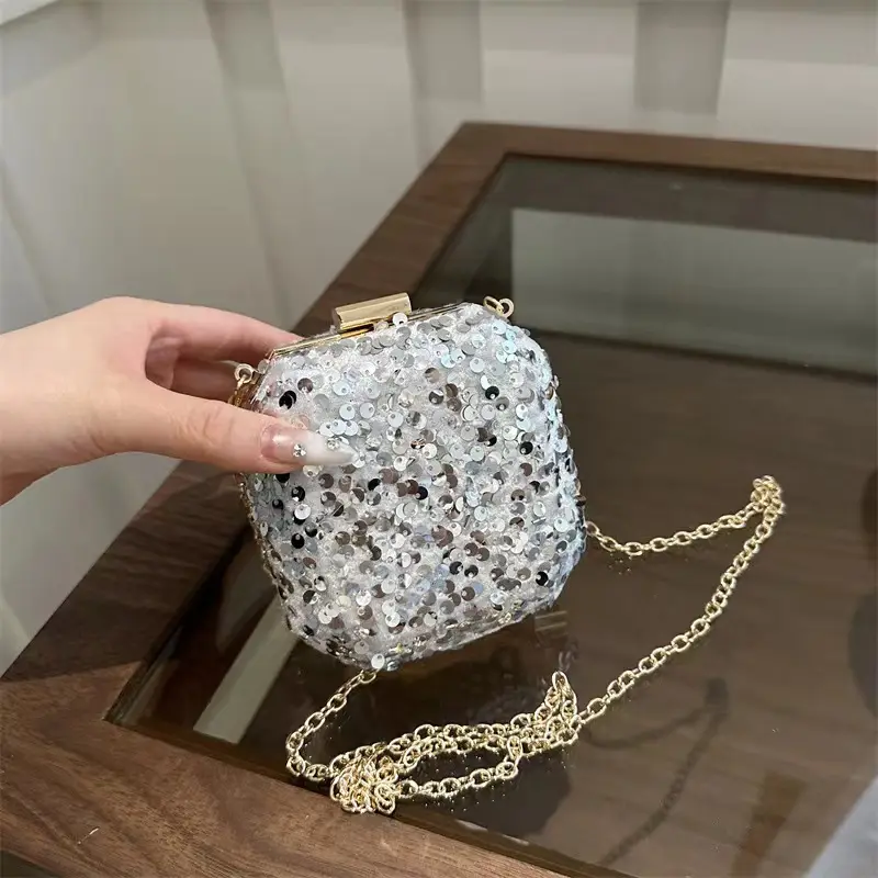 Vente en gros sacs à bandoulière à chaîne bling bling pour femmes à la mode mini sacs à main à paillettes portefeuille pour étui à rouge à lèvres