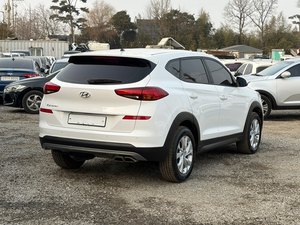 Auto Coreano Usado, Año 2020, Color Blanco, Marca Coreana, SUV Diésel Blanco, TPMS, Asientos con Calefacción, Control de Crucero - Product Image 2