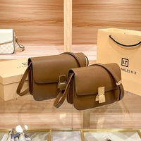 Sac bandoulière carré vintage en cuir véritable marron pour femme avec fermeture à rabat