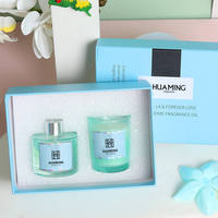 Ensemble de parfums d'intérieur de luxe OEM ODM sous marque privée, bougie en verre rose et diffuseur à bâtonnets, emballage personnalisé, coffret cadeau
