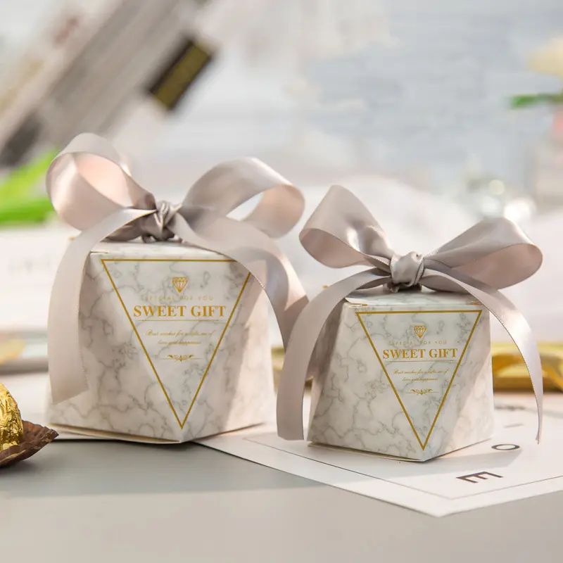 New Europe Hexagon Style Candy Box Hochzeit begünstigt Papier Geschenk boxen mit Band