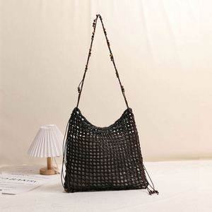 2025 Summer New Arrival Fashion Woven Straw Bag Wooden Bead <b>Square</b> Shoulder Hollow Design Beach Bag - Product Image 2