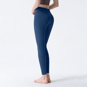 Vêtements de yoga de sport respirants confortables pour femmes ensemble de vêtements de yoga de fitness élastiques à motif de couleur unie personnalisé - Product Image 4