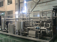 Machine tubulaire de pasteurisation 1000L dans la ligne de production laitière usine de traitement du lait pasteurisateur UHT 2000L pour tempeh