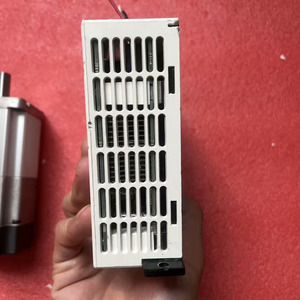 MUDS023A1A18 MUMS022A1B0 ไดรฟ์และมอเตอร์ - Product Image 6