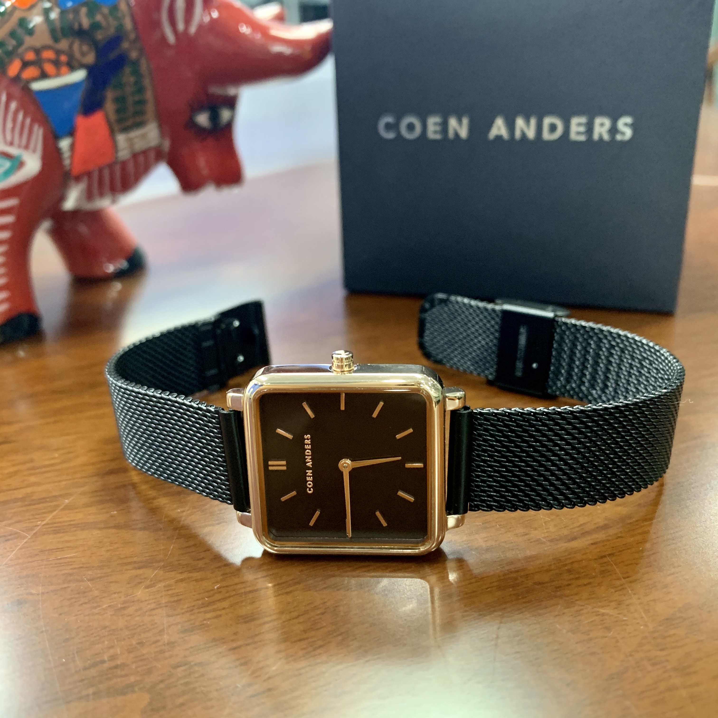 Shop Our Elegant 2-Handed Japan Fashion Gold Rose Gold Watch