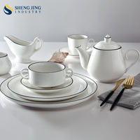 Service de table de luxe en porcelaine céramique blanche brillante, éco-responsable, avec rebord noir, compatible micro-ondes et lave-vaisselle