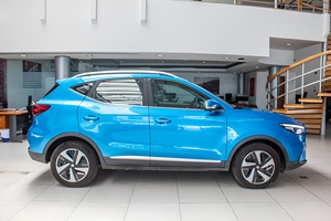 MG ZS EV LUX 2023 - Product Image 5