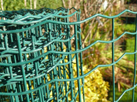 Bétail australien Rouleau de clôture en treillis métallique d'élevage vert Emballage en maille néerlandaise Technologie anti-corrosion en plastique Rouleau de treillis métallique