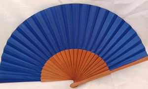 Abanico de madera de algodón y poliéster liso de alta calidad de 23cm tallado para fiesta de boda - Product Image 4