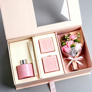 Wholesale Luxury Valentine's Day Bouquet Gift Private Label Glass <b>Reed</b> <b>Diffuser</b> Gift Box Set 120ml BPA Free Alcohol Free - Product Image 5