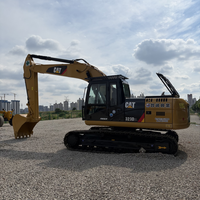 Excavatrice d'occasion Caterpillar CAT323D2L 23 tonnes, hydraulique, sur chenilles, pour l'exploitation minière, excellent état, peu d'heures de fonctionnement, d'origine
