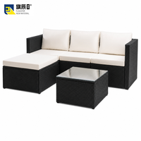 Ensemble de meubles sectionnels modernes en osier 3 pièces avec chaise longue et table basse en verre, résistant à l'eau pour l'extérieur, idéal pour hôtel