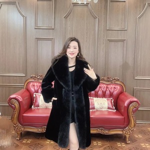 Grossiste Vêtements <span class=keywords><strong>Femme</strong></span> Fourrure Longue <span class=keywords><strong>Grande</strong></span> <span class=keywords><strong>Taille</strong></span> Hiver avec Grand Revers Fausse Fourrure de Renard Manteau d'Hiver <span class=keywords><strong>Femme</strong></span> - Product Image 3