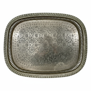 Plato de Presentación Plateado Vintage con Borde Floral, Decoración Elegante para Mesa de Bodas, Fiestas, Cenas Festivas y Decoración del Hogar - Product Image 1