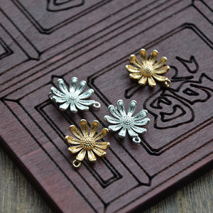 Copper Sunflower Connector 15mm Antique Style For Hairpin <b>Tassel</b> DIY <b>Earring</b> Material - Product Image 2