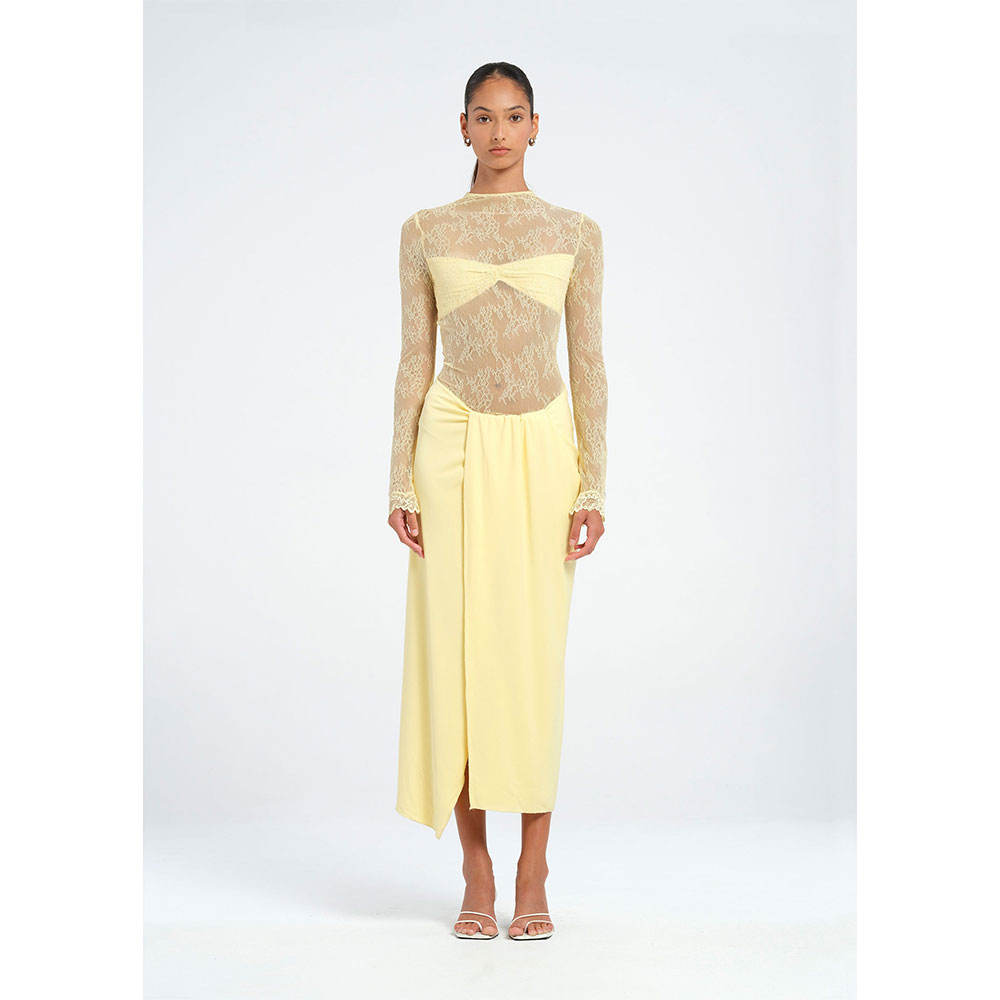 สีเหลือง