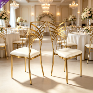Chaises de salle à manger à dossier croisé en métal blanc antique de conception nouvelle pour restaurant et café - Product Image 1