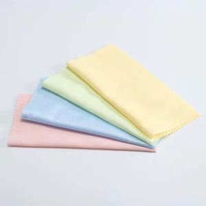 Tournevis multifonction portable trois-en-un, chiffon à lunettes de couleur assortie, carte de test polarisante pour lunettes - Product Image 4