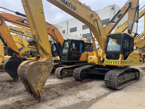 Excavadora Komatsu PC200 de segunda mano, modelos con bajo tiempo de trabajo, peso de funcionamiento de 20 toneladas, buen estado, motor de núcleo enfocado, usado en modelos de 2000 - Product Image 4