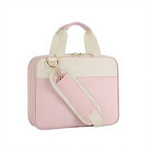 Funda Protectora para Biblia de Iglesia con Cierre, Diseño para Exteriores, Correa de Transporte y Ranuras para Bolígrafos - Product Image 1