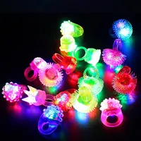 Anillos Luminosos LED, Anillos Fluorescentes que Brillan en la Oscuridad, Juguetes para Fiestas de Niños y Niñas, Accesorios para las Manos