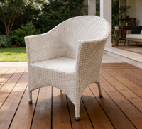 Fauteuil de salle à manger d'extérieur Yoshen contemporain en aluminium et rotin, confortable, léger et coulissant - Imperméable et durable