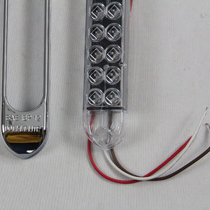 Proveedor de China Nueva marca para ventas al por mayor Luz de freno de vehículo de motor de color rojo para <span class=keywords><strong>caravanas</strong></span> con el mejor <span class=keywords><strong>precio</strong></span> - Product Image 4