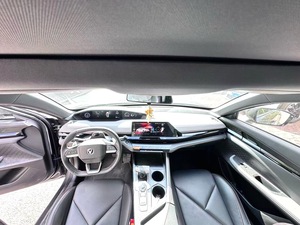 Changan UNI-V 1.5T <span class=keywords><strong>Premium</strong></span> <span class=keywords><strong>Auto</strong></span> 2022, Berlina Sportiva, Documenti Completi e Pronta per la Spedizione - Product Image 6