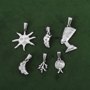 Olivia Acero inoxidable Sun Croissant Charm Pvd 18K Chapado en oro Sombrero Coral Bag Charm Colgante de moda para hacer DIY - Product Image 4