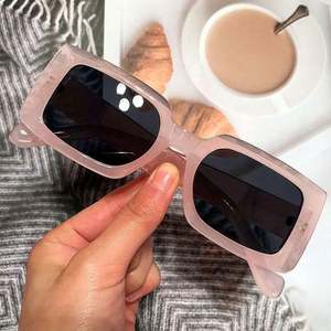 Lunettes de soleil rectangulaires élégantes et tendance 2021 avec logo personnalisé, motif léopard noir vintage, protection UV400, petites lunettes carrées pour hommes et femmes - Product Image 4