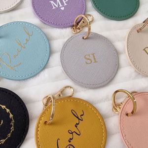 Porte-clés personnalisé en cuir PU avec initiales, monogramme circulaire, clip, fait main, breloque de sac portable, sur mesure - Product Image 2