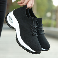 Chaussures décontractées pour femmes en tricot, design tendance, chaussures de sport respirantes, semelle élastique, vente en gros, baskets originales pour femmes
