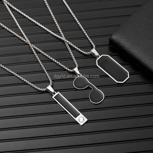 热销珐琅黑色眼镜几何长条颈链不锈钢吊坠项链男士定制首饰 - Product Image 1