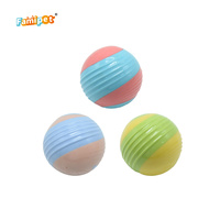 Famipet Fabricant Grossiste Nouveau Jouet à Mâcher pour Chien en TPR Durable, Design Géométrique en Forme de Boule, pour Mâcheurs Agressifs