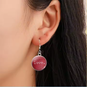 ต่างหูตะขอเกี่ยวหูคำรักย้อนยุคเรืองแสงมีลาย 'จูบสำหรับผู้หญิง' ฉันรักคุณดวงจันทร์ด้านหลัง 'สำหรับแฟนสาวภรรยาของขวัญปล่อยแฟชั่น - Product Image 2