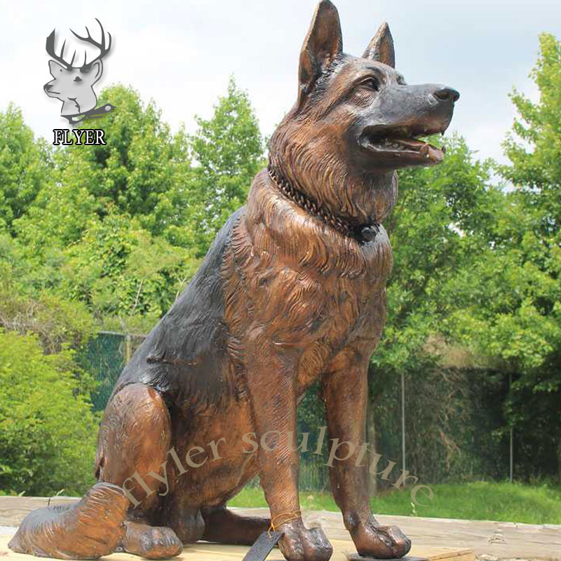 ライフサイズの大型ドイツシェパード犬ブロンズ像 - ガーデン装飾用